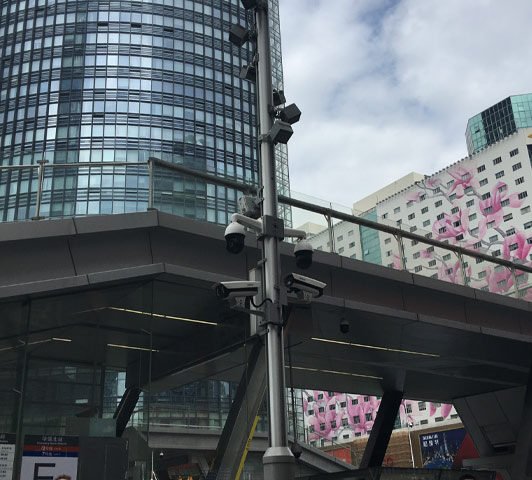 Smart Pole for Huaqiangbei Pedestrian Street, Shenzhen